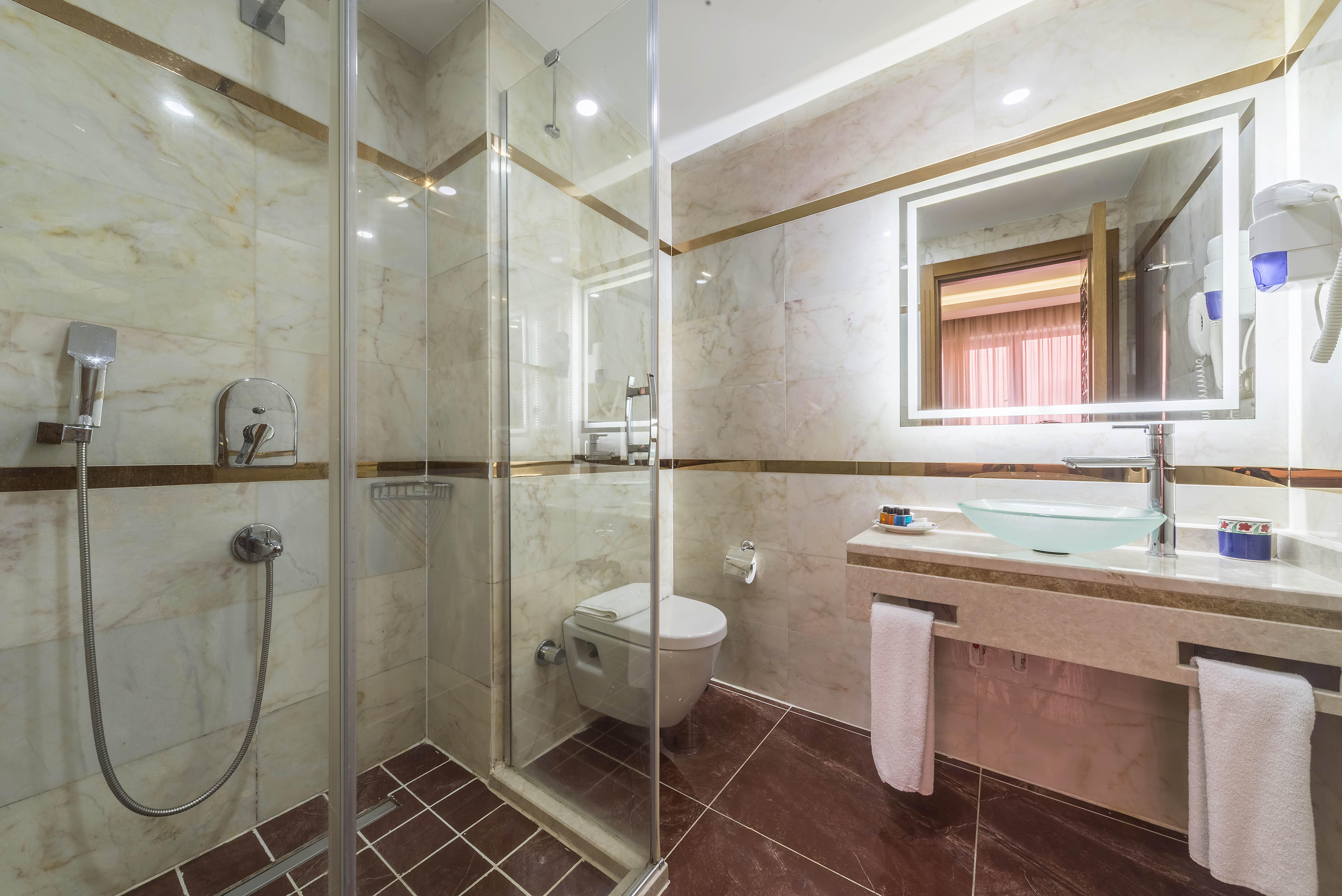 איסטמבול Lalinn Hotel מראה חיצוני תמונה